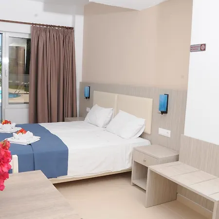 Mastorakis And Hotel apartamentowy