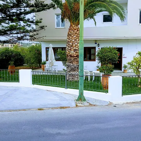 Hotel apartamentowy Mastorakis And