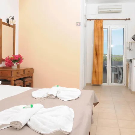 Hotel apartamentowy Mastorakis And 3*