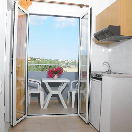 Mastorakis And Hotel apartamentowy