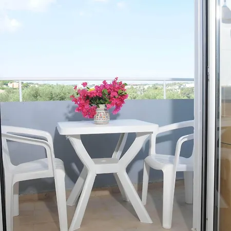 Hotel apartamentowy Mastorakis And 3*