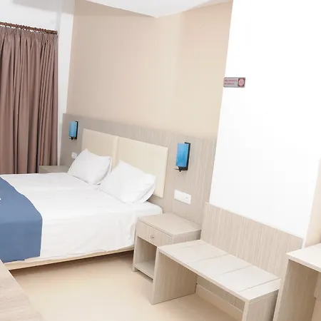 Mastorakis Hotel And Studios *