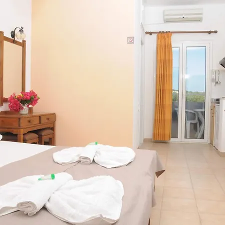 Mastorakis Hotel And Studios 3*