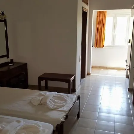 Mastorakis Hotel And Studios Aparthotel *