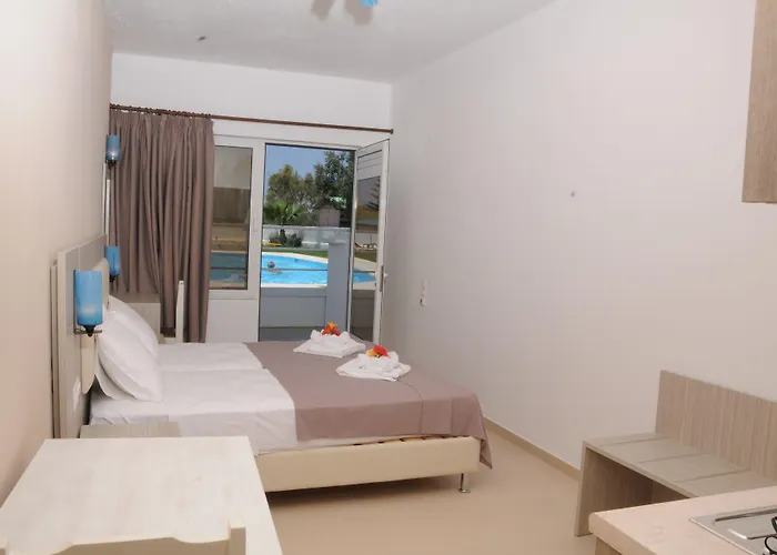 Mastorakis And 4* Hersonissos (Crete)