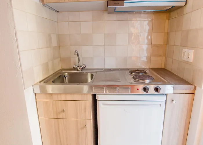 Apart Otel Mastorakis And