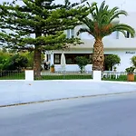 Mastorakis Hotel And Studios 4*