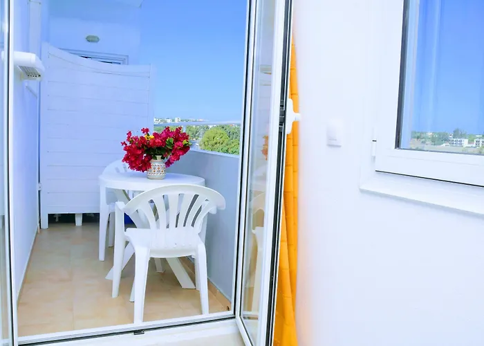 Mastorakis Hotel And Studios 3*