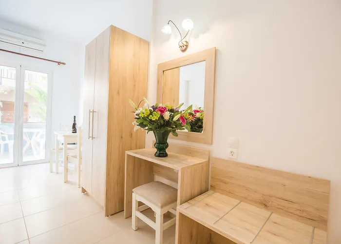 Aparthotel Mastorakis Hotel And Studios 3*