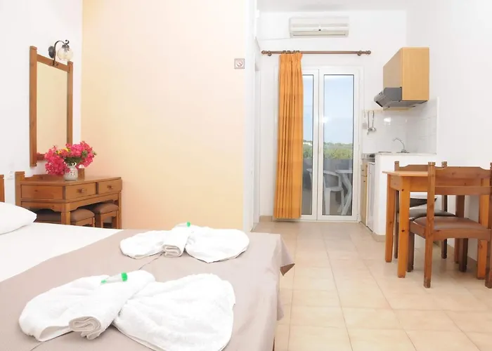 Mastorakis And 3* Hersonissos (Crete)